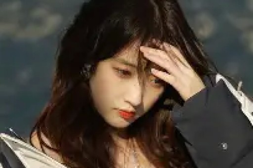 不到24小时娱乐圈又出三大八卦顶流小花、男星带女儿见情人