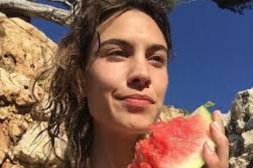 董宇辉与相宜双双带货翻车引起广大网民不满 董宇辉与相宜双双带货翻车引起广大网民不满