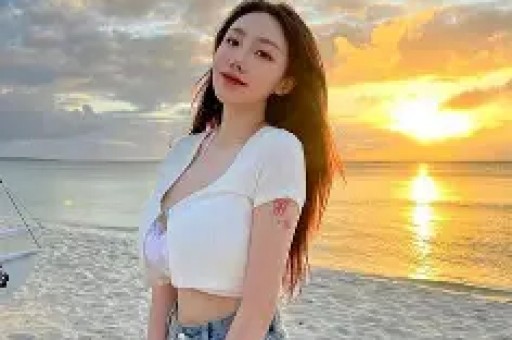 郑合惠子签了杨幂家的公司热搜爆了其实这事真没那么玄 郑合惠子签了杨幂家的公司热搜爆了其实这事真没那么玄
